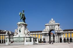 Statua equestre Statua di Re Giuseppe I Lisbona ...