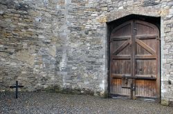 Dublino, un ingresso della storica prigione Kilmainham Gaol - © Moreno Soppelsa / Shutterstock.com