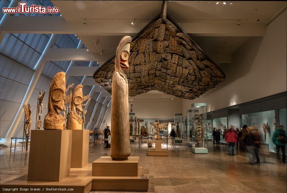 Immagine La visita alle collezioni del Metropolitan Museum di New York City - © Diego Grandi / Shutterstock.com