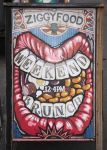Street art nelle insegne di Brick Lane - London on View/VisitBritain