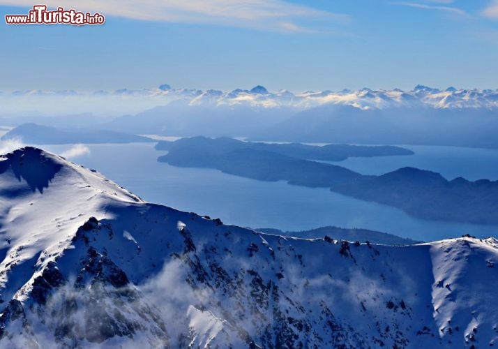 Il panorama suberbo visto dalla cima del Cerro Catedral sulle Ande - © DONNAVVENTURA® 2012 - Tutti i diritti riservati - All rights reserved