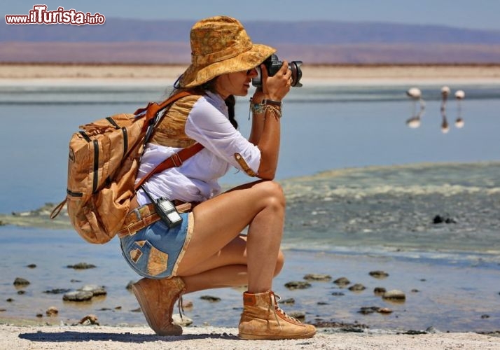 Ilaria immortala i fenicotteri rosa del Salar de Atacama - © DONNAVVENTURA® 2012 - Tutti i diritti riservati - All rights reserved