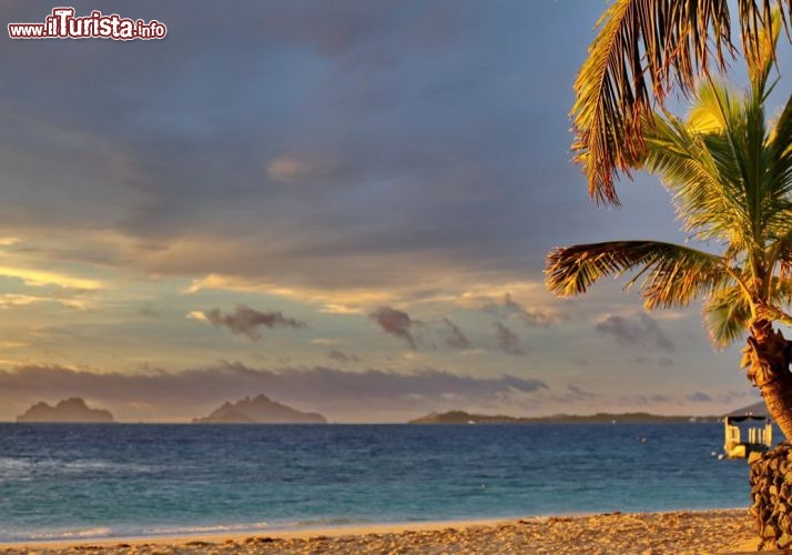 Castaway Island Isole Fiji: il magico momento del tramonto - © DONNAVVENTURA® 2012 - Tutti i diritti riservati - All rights reserved