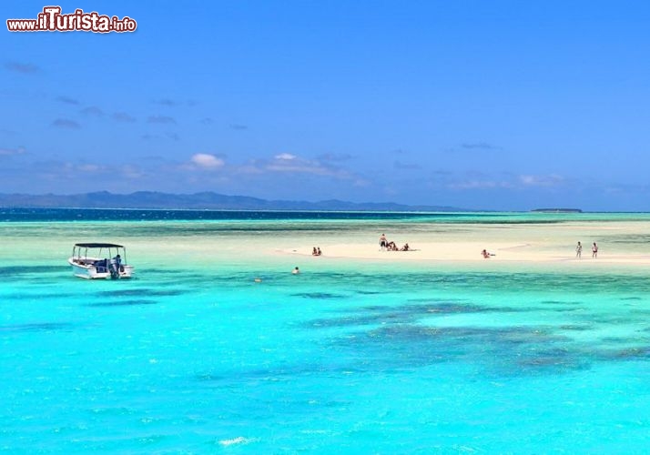 Il mare turchese di Castaway Island. alle isole Fiji - © DONNAVVENTURA® 2012 - Tutti i diritti riservati - All rights reserved