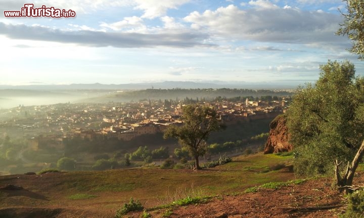 Fes (Marocco) al mattino, avvolta da una luce morbida e calda allo stesso tempo - Foto di Mara Agostini