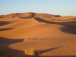 Il fascino delle grandi dune dell'Erg Chebbi, ...