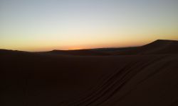 L'alba nel deserto di Merzouga: è ...