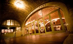 La galleria del sussurro "Whispering Gallery", ...