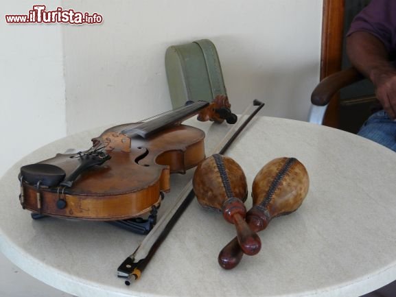 Immagine Strumenti a Santiago de Cuba