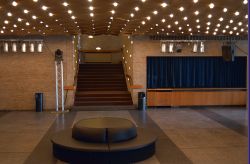 Interno del Kino International: il famoso cinema ...