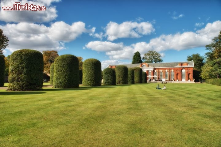 Immagine I giardini di Hyde Park a Londra in una bella giornata di tarda primavera - © pisaphotography / Shutterstock.com