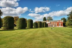 I giardini di Hyde Park a Londra in una bella giornata di tarda primavera - © pisaphotography / Shutterstock.com