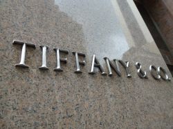 Colazione da Tiffany, ecco la famosa targa dell'esclusivo ...