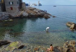 La Concordia vista dalla Spiaggetta del Saraceno, ...