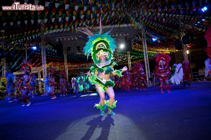 Spettacolo Bumba-meu-boi a San Luis. Le “festas juninas” sono dedicate principalmente a São João, ma celebrano anche Santo Antonio, São Pedro e São Marçal. 
