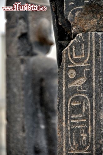 Un particolare di una delle statue dei 7 Faraoni neri del Museo di Kerma in Sudan - Per ulteriori informazioni: I viaggi di Maurizo Levi ed in particolare il Tour del Regno dei Faraoni Neri