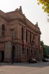 Il Teatro Donizetti a Bergamo si trova nella ...