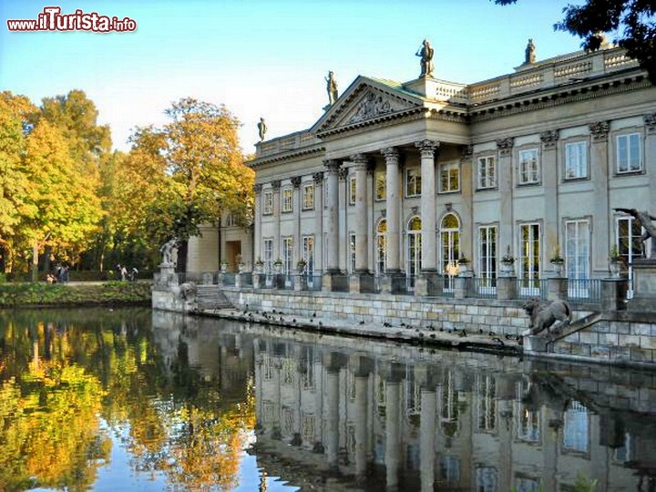 Immagine Palazzo sull'Acqua, una delle residenze storiche di Varsavia, in Polonia