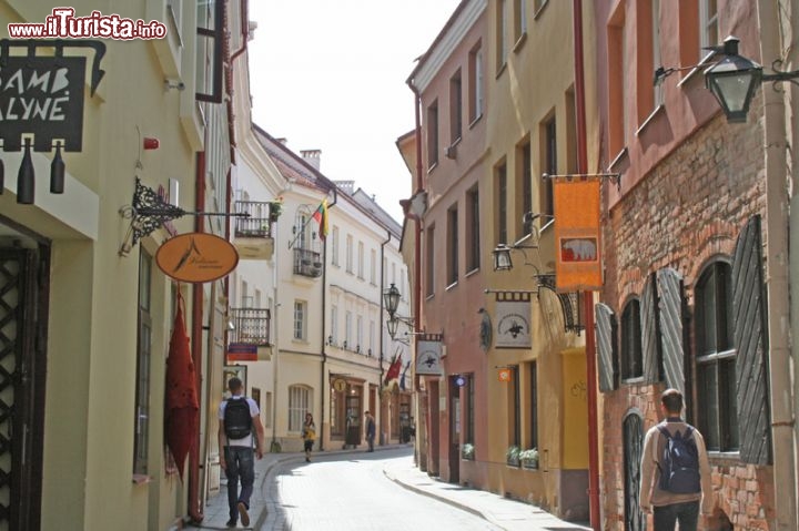 Immagine Via Stiklių a Vilnius, tra ristoranti tipici e birrerie