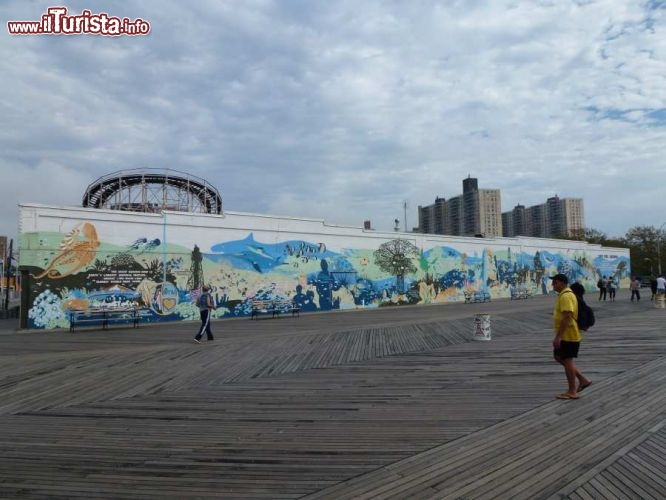 Immagine New York Aquarium a Coney Island, Brooklyn