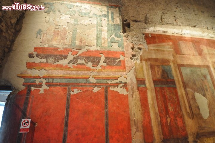 Immagine Particolare dell'interno della Domus Augustea, sul Colle Palatino di Roma
