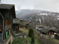 Il villaggio di Mase nel Cantone Vallese