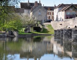 Grez-Sur-Loing, regione Ile-De-France:
A un’ora ...