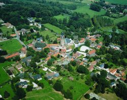 Sebourg, regione Nord-Passo di Calais:
Un piccolo ...