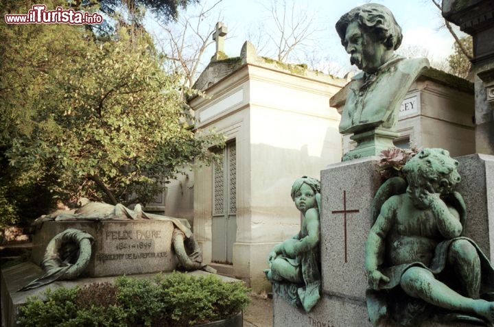 Immagine La tomba di Felix Faure al Cimitero monumentale di Parigi - Fu il settimo presidente francese, rimanendo in carica dal 1895 al 1899  - © Amélie Dupont / Paris Tourist Office