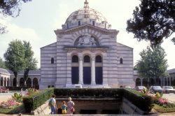 Cimetiere du Pere Lachaise, Paris - E' il ...