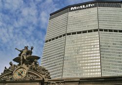 Il MetLife Building e la Grand Central Terminal in primo piano