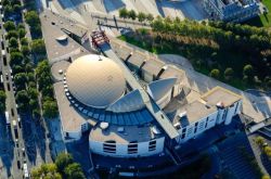 Vista aerea della Città della Musica, al cui interno è ospitato il Musée de la Musique, complesso che si trova all'interno del Parc de la Villette Parigi - © Citè ...