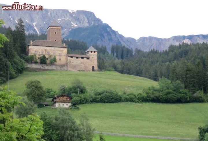 Immagine Fortificazione medievale  nella Val Sarentino in Alto Adige