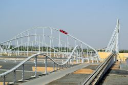 Montagne russe Formula Rossa, Ferrari World: ...