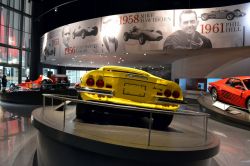 Galleria Ferrari, Abu Dhabi: si tratta della più grande esposizione di vetture Ferrari al di fuori di Maranello; auto mitiche che hanno fatto la storia dell'azienda emiliana e dell'automobilismo ...