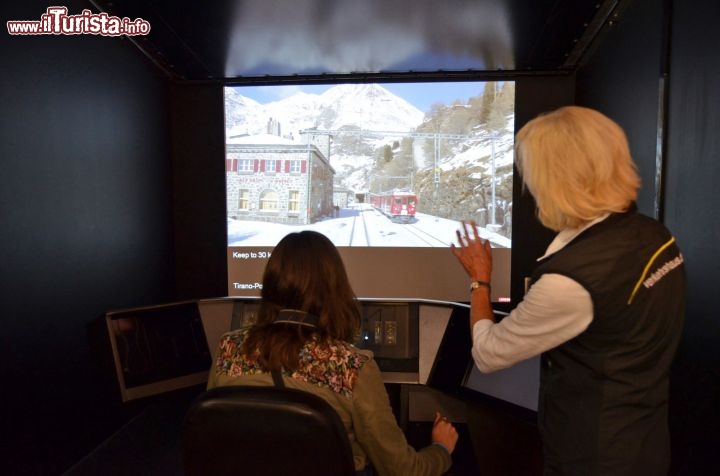 Immagine Comandare un treno nel simulatore al Museo Svizzero dei Trasporti