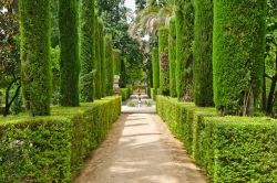 Il giardino dei poeti all'Alcazar di Siviglia ...