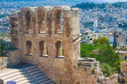 Un dettaglio del Teatro di Erode ad Atene - © Artamonov Yury / Shutterstock.com
