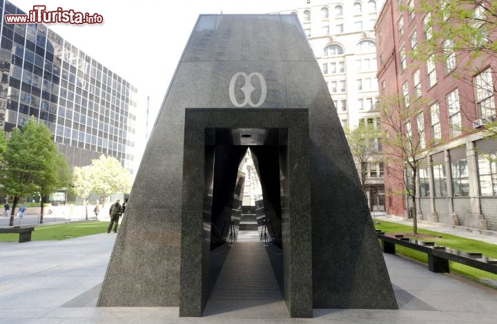 Immagine African Burial Ground National Monument a New York City - © NYC & Company / Will Steacy