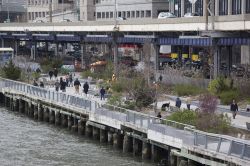 L'East River Park a Pier 15 a Lower Manhattan- © NYC & Company / Marley White