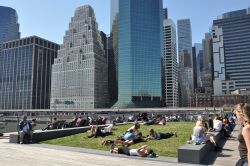 South Street Seaport a Manhattan. Si trova dove Fulton Street incontra l'East River, è adiacente al Financial Distric - © Ritu Manoj Jethani / Shutterstock.com