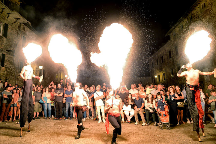 Festa dei Barbari Castel Rigone