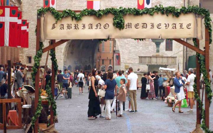 Palio di San Giovanni Battista, sfida del maglio Fabriano