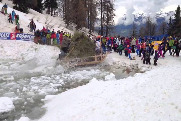 Festa della Pozza, Locknfescht Plan de Corones