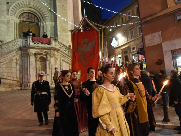 Luminaria e Festa di San Costanzo Perugia