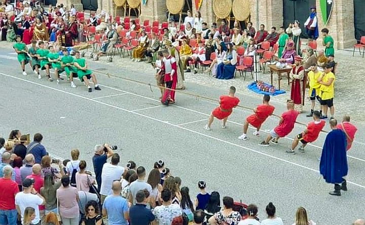 Giostra de le Castella Caldarola