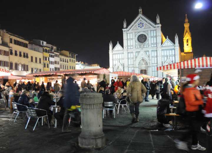 Mercatini Di Natale Firenze.Mercatini Di Natale A Firenze L Avvento Sull Arno Date 2019 E Programma