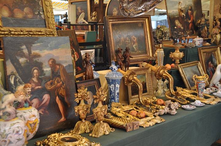 Mercatino dell'Antiquariato Campo San Maurizio Venezia