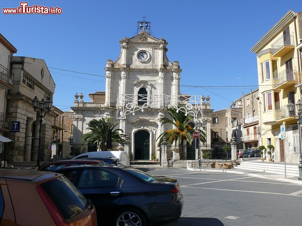 1024pxKirche_Santa_Caterina_Villarmosa