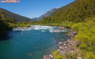 Calle_regione_Aisen_Coyhaique_Carretera_Austral_Cile_124444849